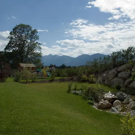 Neuwirt Hotel 4*