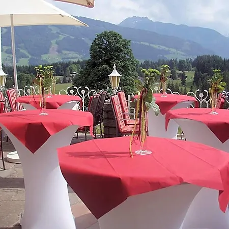 Neuwirt Hotel 4*