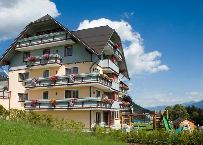 Hotell Neuwirt Ramsau am Dachstein
